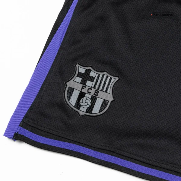 Barcelona Away Soccer Shorts 2025/26 – Fan Version – badge and fabric details