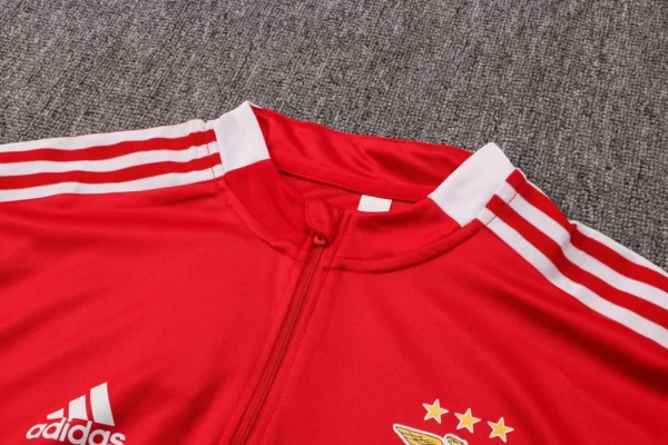 Benfica Zipper Sweatshirt Kit(Top+Pants) 2021/22 – Fan Version – jersey details