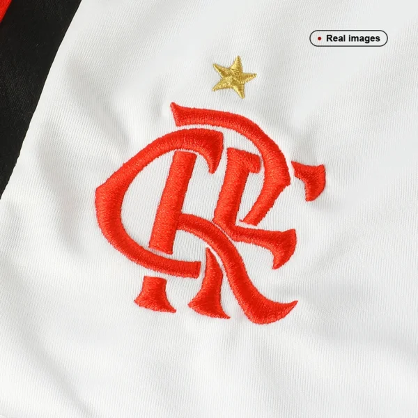 CR Flamengo Home Soccer Shorts 2022/23 – Fan Version – badge and fabric details