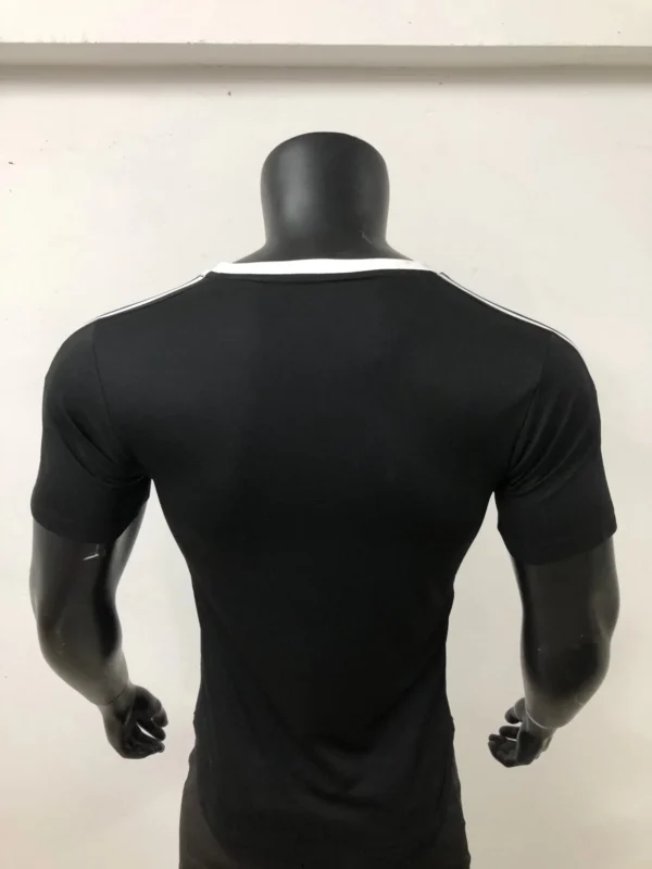CR Flamengo Soccer Jersey 2021/22 – Player Version – badge and fabric details