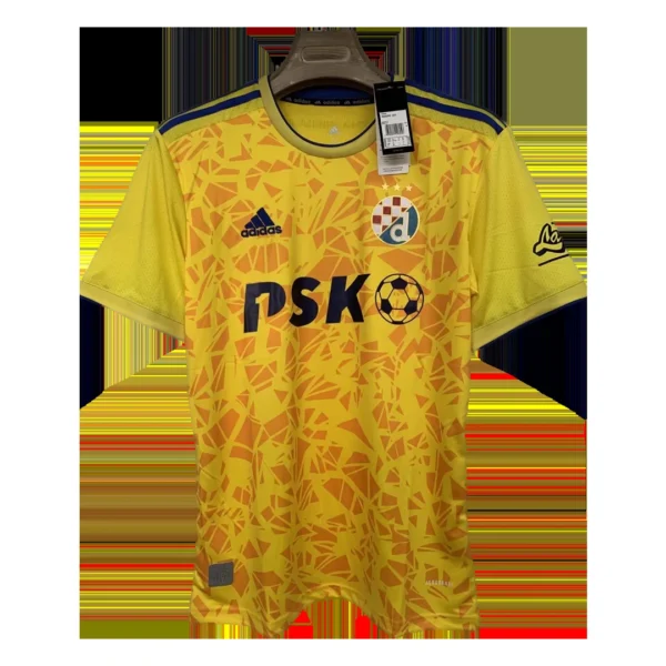 dinamo-zagreb-away-2021-22-fan-version-136802-03 Dinamo Zagreb Away 2021/22 β Fan Version β jersey details