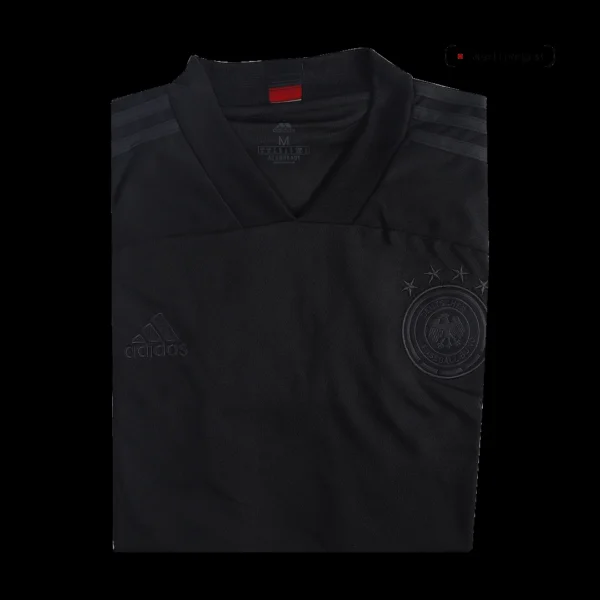 Germany Away 2020 – Fan Version – badge and fabric details