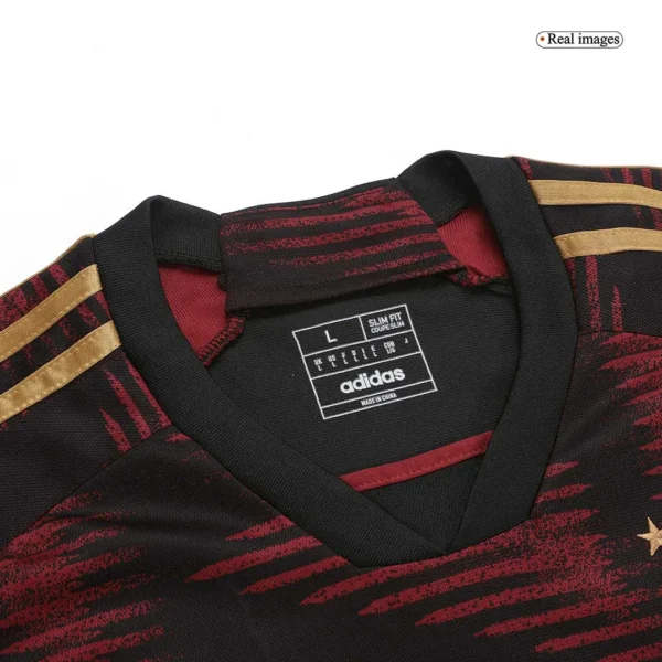 GNABRY #10 Germany Away Soccer Jersey 2022 – Fan Version – badge and fabric details