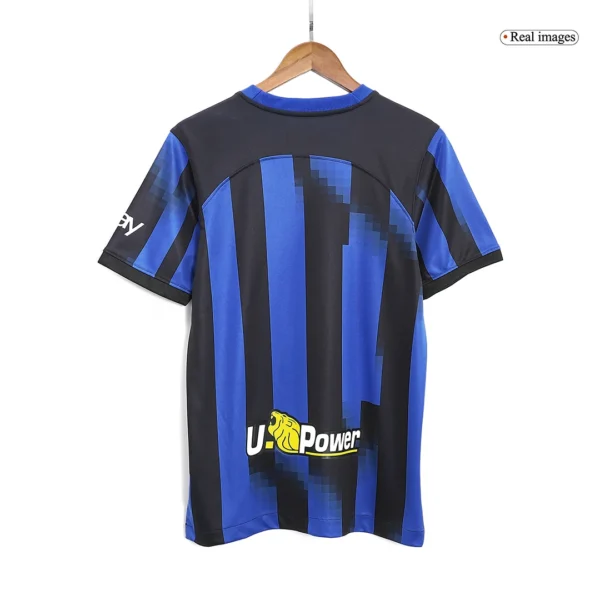 inter-milan-x-transformers-home-soccer-jersey-2023-24-fan-version-424689-04 Inter Milan X Transformers Home Soccer Jersey 2023/24 – Fan Version – badge and fabric details
