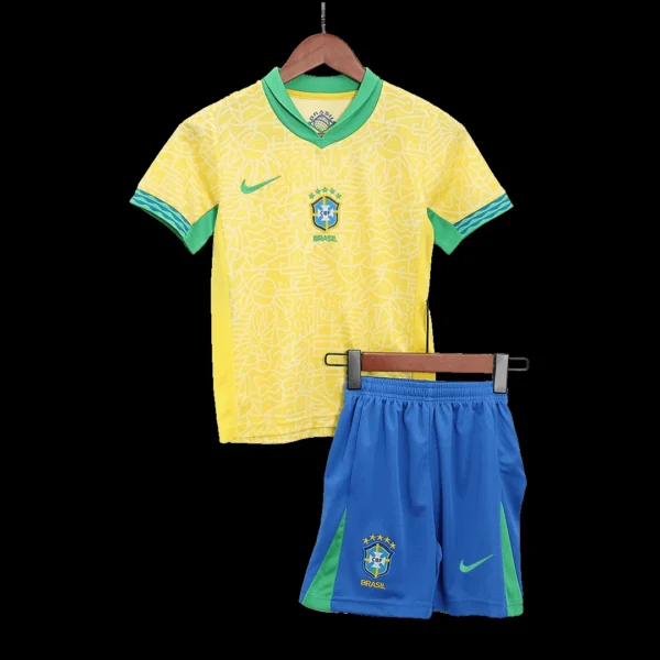 Kid’s Brazil Home Soccer Jersey Kit(Jersey+Shorts+Socks) Copa America – Fan Version – jersey details