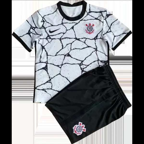 kid-s-corinthians-home-soccer-kit-jersey-shorts-2021-22-fan-version-139068-01 Kid’s Corinthians Home Soccer Kit – Jersey + Shorts 2021/22 – Fan Version – front view