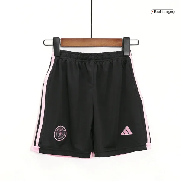 kid-s-inter-miami-cf-away-long-sleeve-soccer-kit-jersey-shorts-2023-24-fan-version-409566-04 Kid’s Inter Miami CF Away Long Sleeve Soccer Kit β Jersey + Shorts 2023/24 β Fan Version β badge and fabric details