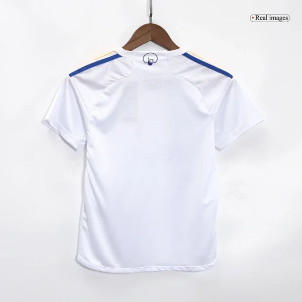 Kid’s Leeds United Home Soccer Kit – Jersey + Shorts 2023/24 – Fan Version – jersey details