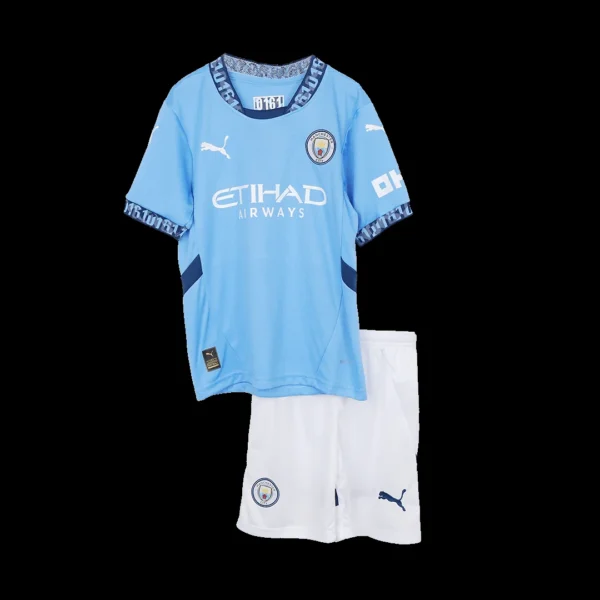 kid-s-manchester-city-home-soccer-kit-jersey-shorts-fan-version-639354-03 Kid’s Manchester City Home Soccer Kit – Jersey + Shorts – Fan Version – front view