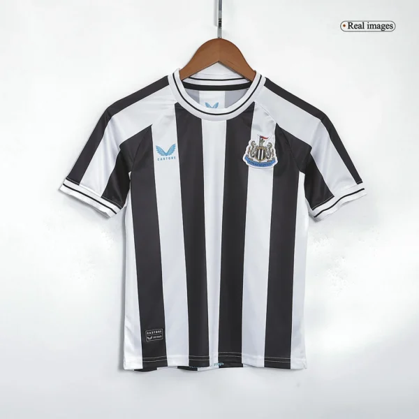 Kid’s Newcastle Home Soccer Kit – Jersey + Shorts 2022/23 – Fan Version – back view