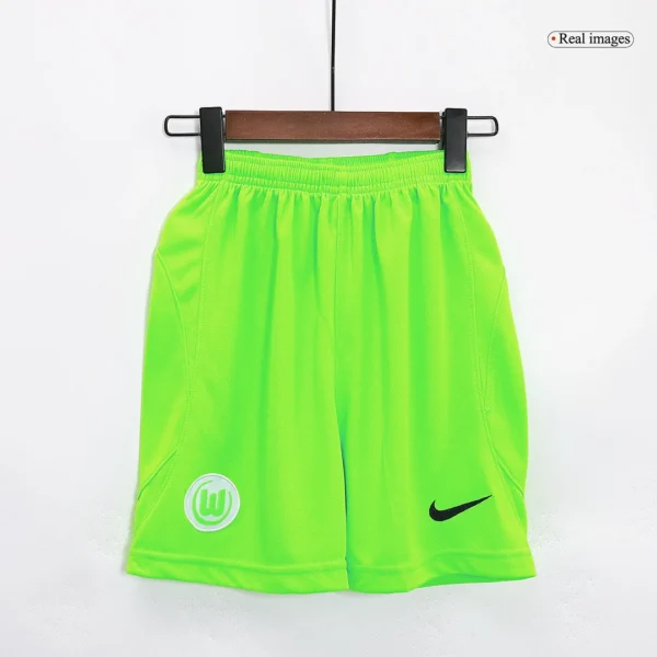 kid-s-wolfsburg-home-soccer-kit-jersey-shorts-2023-24-fan-version-393323-04 Kid’s Wolfsburg Home Soccer Kit β Jersey + Shorts 2023/24 β Fan Version β badge and fabric details