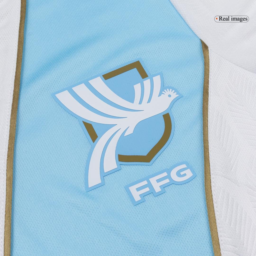 Guatemala Home Soccer Jersey 2026 – Fan Version – badge and fabric details