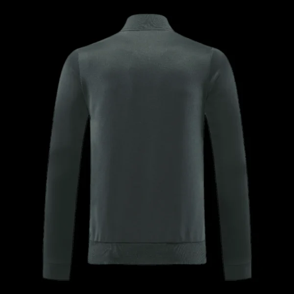 Manchester United Training Jacket 2025/26 – jersey details