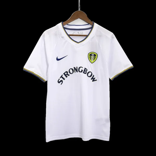 retro-2000-01-leeds-united-home-soccer-jersey-105732-01 Retro 2000/01 Leeds United Home Soccer Jersey – front view