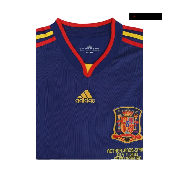 Retro 2010 Spain Away Soccer Jersey – badge and fabric details