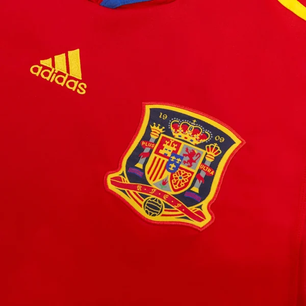 Retro XAVI #8 2010 Spain Home Soccer Jersey – jersey details