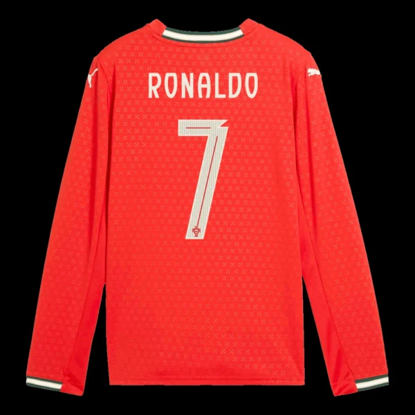 ronaldo-7-portugal-home-long-sleeve-soccer-jersey-2025-fan-version-03 RONALDO #7 Portugal Home Long Sleeve Soccer Jersey 2025 β Fan Version β jersey details
