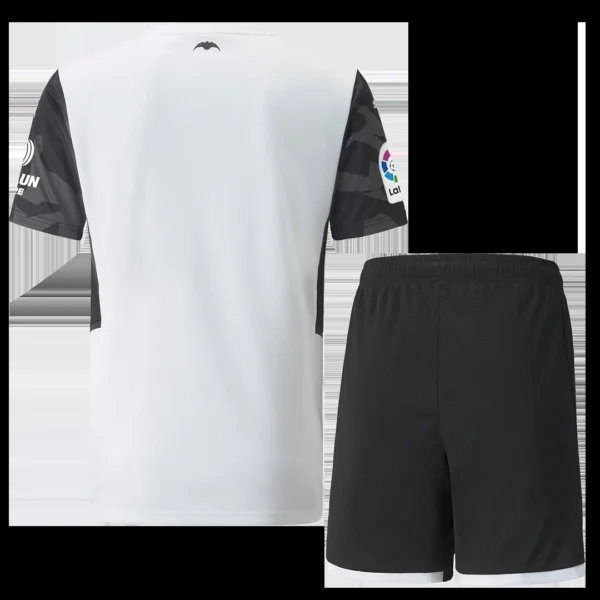 Valencia Home Soccer Kit – Jersey + Shorts 2021/22 – Fan Version – jersey details