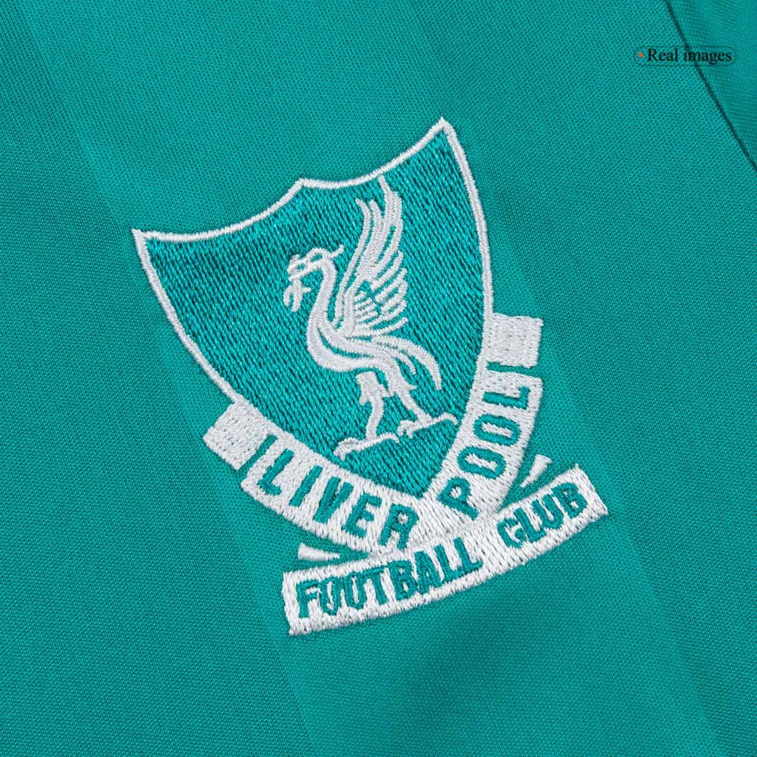 Kid's Liverpool Third Away Soccer Kit β Jersey + Shorts 2025/26 β Fan Version β εεεΎ 4 Kid’s Liverpool Third Away Soccer Kit β Jersey + Shorts 2025/26 β Fan Version β badge and fabric details