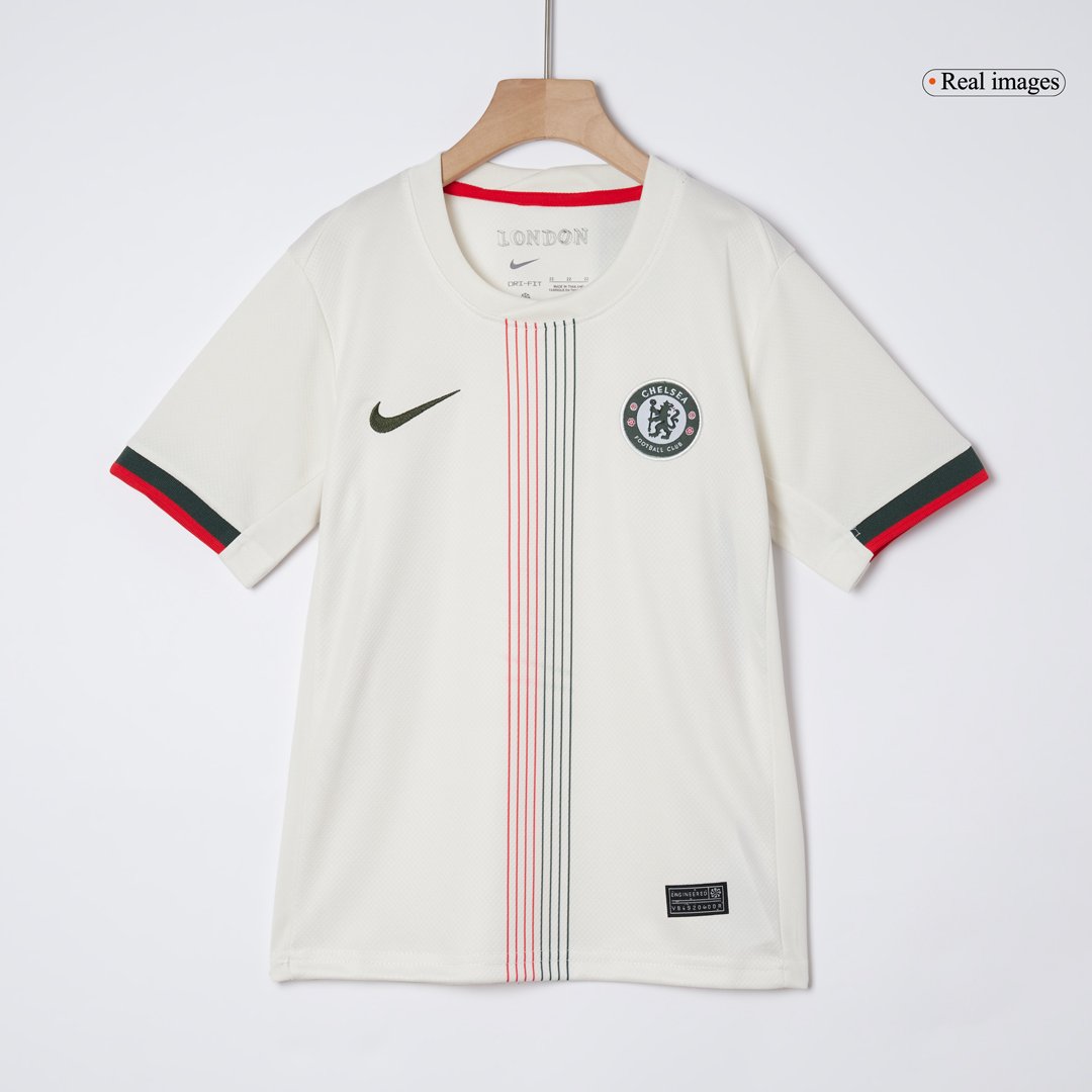 Kid’s Chelsea Away Soccer Kit – Jersey + Shorts 2025/26 – Fan Version – badge and fabric details