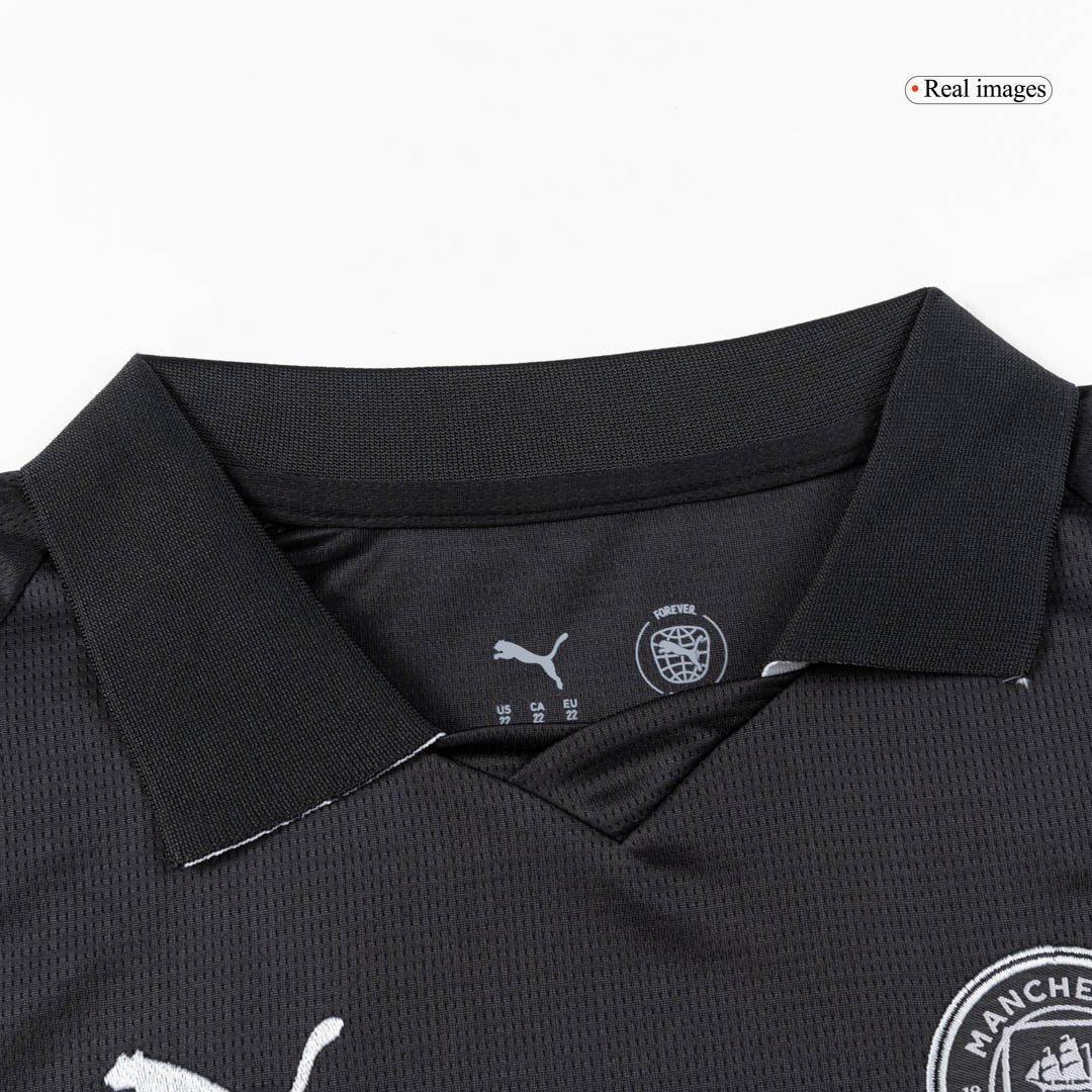 Kid's Manchester City Away Soccer Kit – Jersey + Shorts 2025/26 – Fan Version — 商品图 3 Kid’s Manchester City Away Soccer Kit – Jersey + Shorts 2025/26 – Fan Version – jersey details